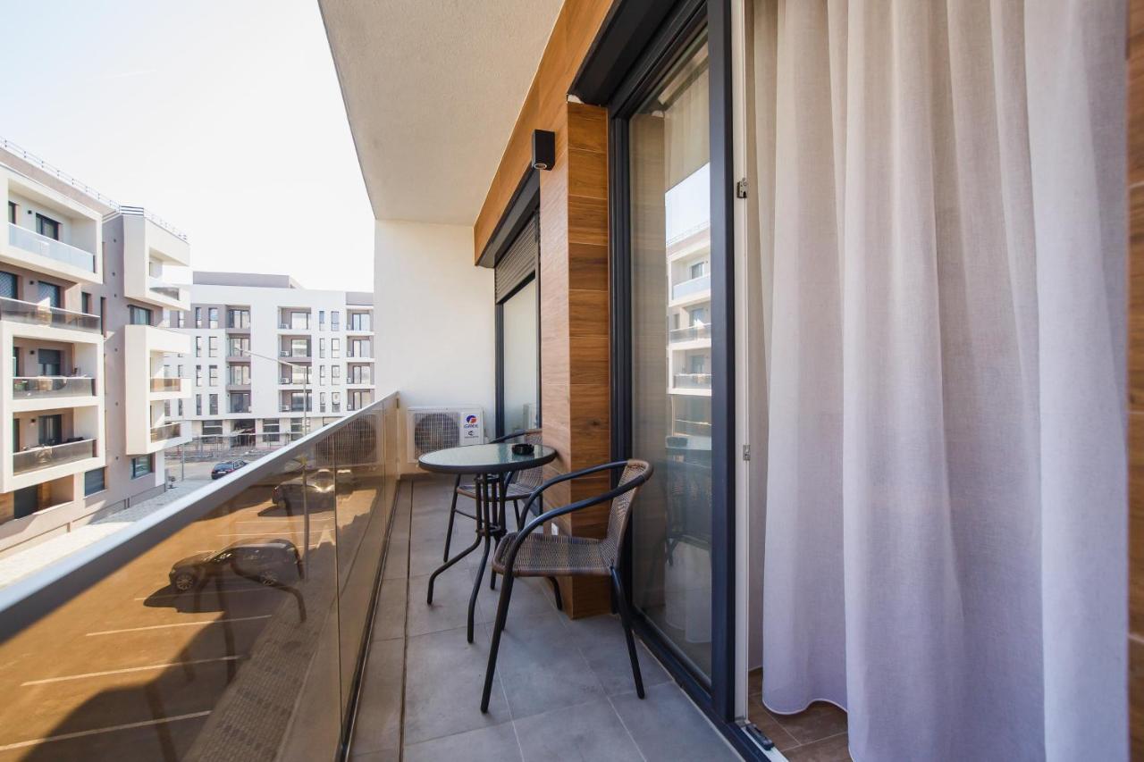 Lovely Home At West Residence 오라데아 외부 사진
